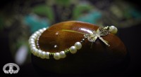 Perlas de Cristal con dije de Libélula Chapado en Oro